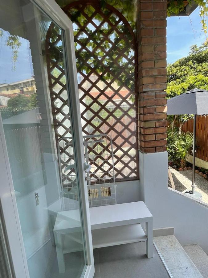 Appartement Azzurra House à Marina Di Pisa Extérieur photo